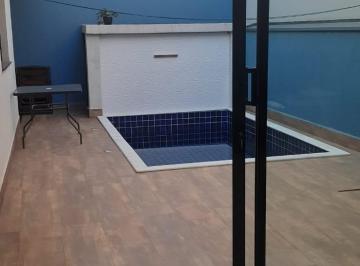 Foto 01 · Casa com 3 Suítes em Condomínio, Piscina e 4 Vagas de Garagem.