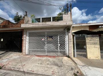 Casa de 2 quartos, São Paulo · Sobrado Bem Localizado – 2 Dormitórios (1 Suíte) e Terraço com Churrasqueira