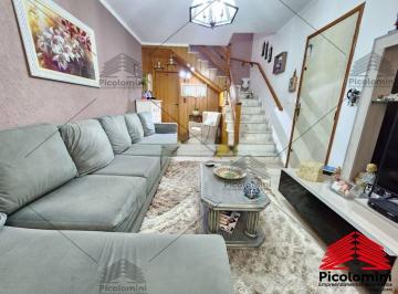 Foto 01 · Casa à venda em São Paulo-SP, Vila Formosa, 3 quartos, 2 banheiros, 2 vagas de garagem, 152m².