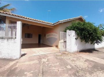Casa · 164m² · 3 Quartos · 2 Vagas · Casa com 3 dormitórios em Cabreúva/SP