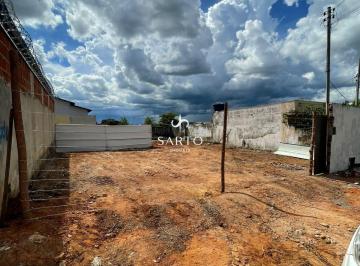 Terreno · 213m² · lote na região do centro próximo a av. pedro ludovico