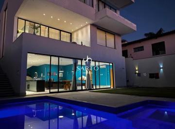 Casa · 378m² · 3 Quartos · 4 Vagas · Sobrado deslumbrante Anápolis City