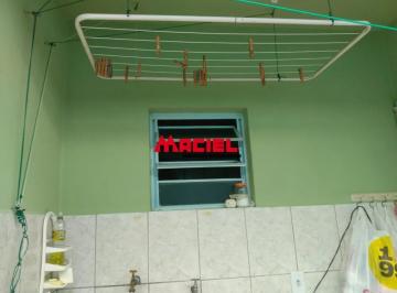 Casa · 125m² · 2 Quartos · 2 Vagas · Casa bem localizada 2 dormitorios aceita permulta por Chacara