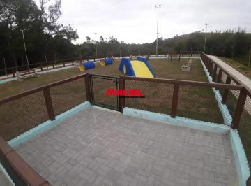 Terreno · 1533m² · ÁREA EXCELENTE P PRÉDIO, FRENTE P 3 RUAS, JÁ TEM ESTUDO P PRÉDIO COM 46 APTOS, BAIRRO TOTALMENTE PLA