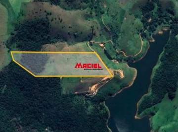 Terreno · 83000m² · Área  com 83 mil m²  proximo a Represa com projeto  de um chalé de luxo completo com vista Cinematog