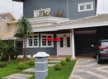 Casa · 260m² · 4 Quartos · Excelente Imóvel no Urbanova em Condomínio Fechado ? Oportunidade Única!