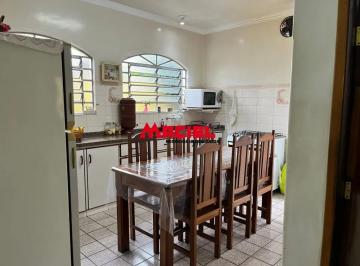 Casa · 150m² · 3 Quartos · 2 Vagas · LINDA CASA, AMPLA NO JARDIM NOVA DETROIT