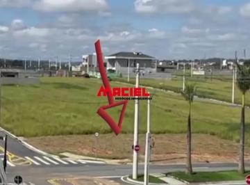 Terreno · 291m² · Terreno de Esquina Exclusivo no Vereda do Campos - Privacidade, Conforto e Lazer Completo!
