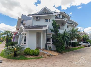 Casa · 207m² · 4 Quartos · 3 Vagas · 4 Suítes com 3 Vagas no Ecoville