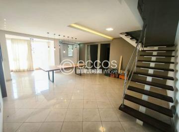 Apartamento · 245m² · 4 Quartos · 4 Vagas · Cobertura para aluguel, 4 quartos, 4 suítes, 4 vagas, Centro - Uberlândia/MG