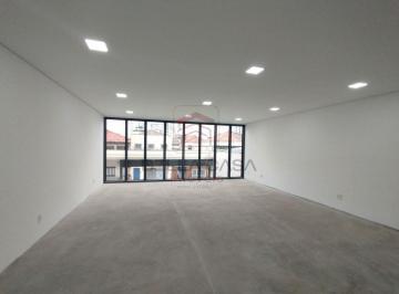 Comercial · 250m² · Conjunto com 04 salas e 08 banheiros na Mooca e metragem total de 240m2