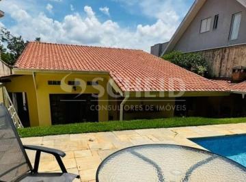 Casa · 266m² · 3 Quartos · 3 Vagas · Casa térrea mobilíada a venda em condomínio na Granja Viana.