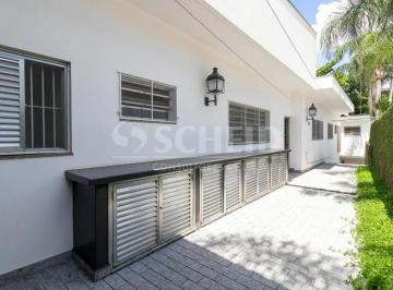 Casa · 400m² · 4 Quartos · 4 Vagas · Casa á Venda na Lapa com 400m², 4 quartos, 3 suítes, 4 vagas de garagem.