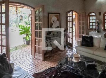 Casa de 3 quartos, Belo Horizonte · Casa para Aluguel - Trevo, 3 Quartos, 900 m² - Belo Horizonte