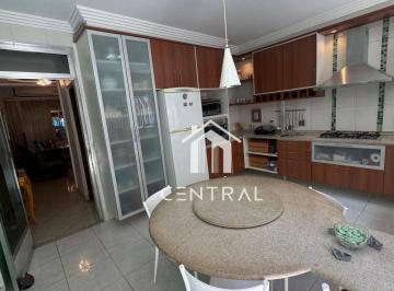 d4c4200ec868d56acce27c4757b64422c2435c4b · Sobrado com 2 dormitórios à venda, 180 m² por R$ 650.000,00 - Taboão - Guarulhos/SP