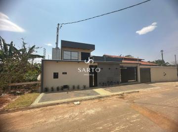 Casa · 172m² · 3 Quartos · 2 Vagas · Casa, Conforto e Sofisticação