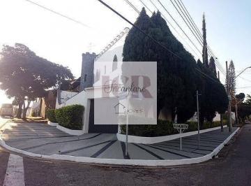 Casa · 285m² · 2 Quartos · 2 Vagas · Sobrado á venda na Vila Trujillo - Sorocaba - SP