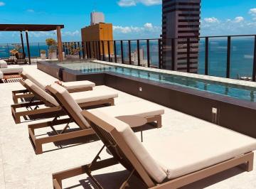 Piscina com Borda Infinita · Studio no Alive Corredor da Vitoria- posição vista Mar Frontal-27m²