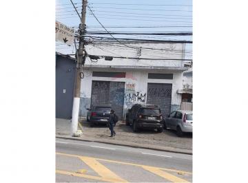 Comercial , São Paulo · Alugue Galpão com 4 Vagas de garagem no Bairro de Socorro SP