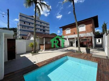 13c82834d6d8d2e1928889984af1cc8ab2cc6636 · Casa Reformada, 4 Dormitórios (1 Suíte), 4 Vagas, Lazer, Enseada, Guarujá/SP