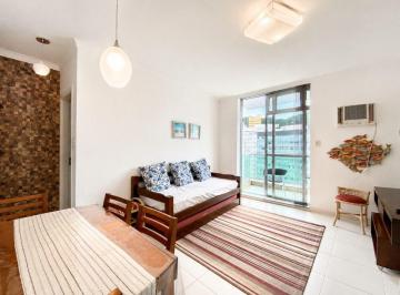 32ff97c0d38eb30990a28c565be1bf144ff30de5 · Apartamento à beira mar, vista mar com 1 quarto (1 suíte) à venda em Pitangueiras, Guarujá