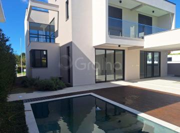 Fundos casa · Casa alto padrão com 3 suítes no bairro Ratones, Florianópolis.