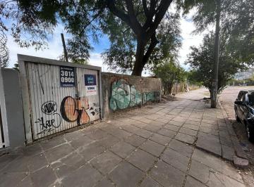 681793_ip4641kQ9494c76227X5_68179367aca395793b5.jpg · Terreno na Rua José de Alencar próx. Rótula do Papa