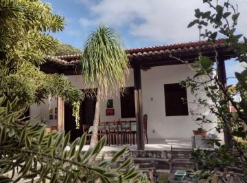 Casa · 340m² · 3 Quartos · 3 Vagas · Excelente casa com 3 suítes em Capim Macio.