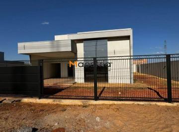 Casa · 156m² · 2 Quartos · casa com parcelas