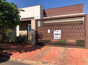 Casa · 220m² · 3 Quartos · 1 Vaga · Maestria Sua imobiliária de confiança em Sorriso-MT