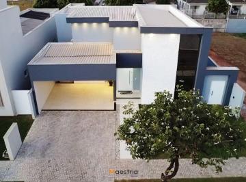 Casa · 200m² · 3 Quartos · 5 Vagas · Venda: Casa Residencial com 3 Suítes, 5 Vagas e Lazer no Condomínio Ilha Bela, Sorriso (MT)