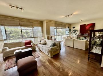 852014vss.jpg · 4 quartos, com 2 suites e 4 vagas na garagem no Leblon