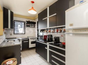 Apartamento · 70m² · 2 Quartos · 1 Vaga · APARTAMENTO A VENDA EM PINHEIROS COM 02 QUARTOS, 01 SUITE E 01 VAGA