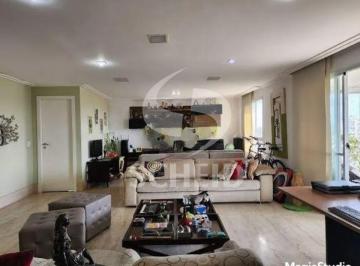 Apartamento · 233m² · 4 Quartos · 3 Vagas · Excelente apto à venda no Iepê Golf. Sala espaçosa e muito agradável para 3 ambientes