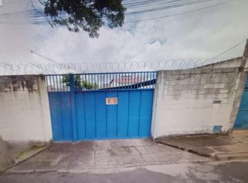 d70595468e5243a4ab8a9f21488e3c0f.jpeg · Casa para Venda em Uberlândia/MG - 3 Dorm. 200 m2 Área Útil