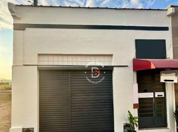 ab0c84c5cc7ec8cf1338b8a0a781083007655b55 · Casa com 2 dormitórios à venda, 104 m² por R$ 599.000,00 - Vila Salles - Atibaia/SP