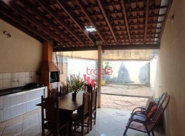 fee3b555d2c065063b5965db90744ee736954721 · Sobrado à Venda de 04 Quartos no Bairro Jardim Maria Goretti em Ribeirão Preto com Churrasqueira.