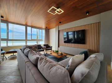 Apartamento · 318m² · 5 Quartos · 2 Vagas · Apartamento Frente Mar