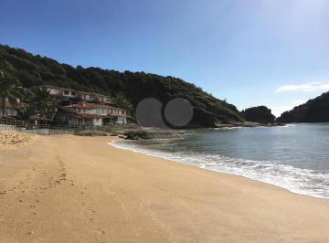 Área de Serviço · Terreno à venda em Praia rasa - RJ