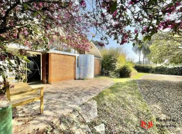 7bf86ecfd083ae71e9c6d5d1ab4205f6cec5bc35 · Casa à venda, 253 m² por R$ 987.000,00 - Vila Santo Antônio - Cotia/SP