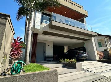 Foto 01 · Casa alto padrão finamente mobiliada em Balneário Piçarras!