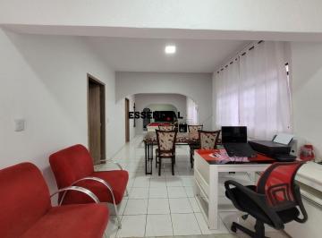 Casa de 3 quartos, Sobradinho · CASA À VENDA 3 QUARTOS | ÁREA GOURMET |  BANHEIRA | ARMÁRIOS PLANEJADOS