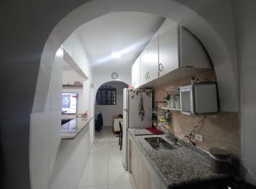 Casa de 5 quartos, São Paulo · VENDO TROCO 2 CASAS COM SALÃO COMERCIAL NO JD. ARACATI (LR2520)