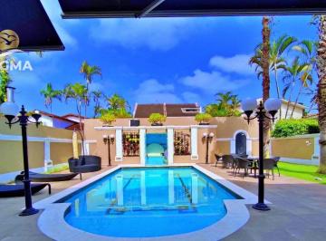d25f6915b103afc31a74162f7e88f72dc48682fa · Casa com 4 dormitórios à venda, 380 m² por R$ 3.700.000,00 - Jardim Acapulco - Guarujá/SP