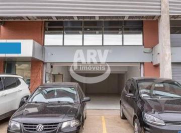Comercial · 1 Vaga · Pavilhão - B. Floresta - Porto Alegre -RS
