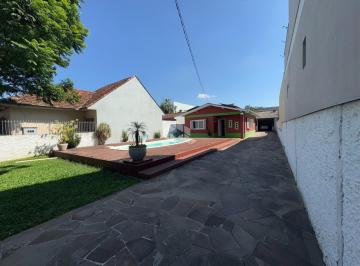 681844_i321665f5w_68184467abcf55e7d6b.jpg · Casa no Centro de Esteio/RS com 3 dormitórios piscina e pátio privativo.