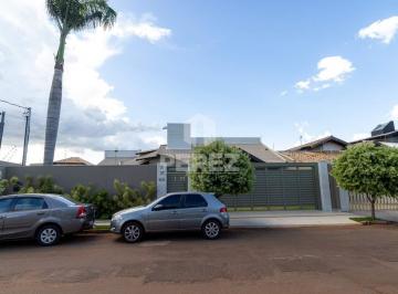 Casa · 305m² · 3 Quartos · 4 Vagas · Casa térrea no Bairro Chácara Cachoeira