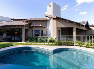 Casa · 305m² · 3 Quartos · 4 Vagas · Casa térrea no Bairro Chácara Cachoeira