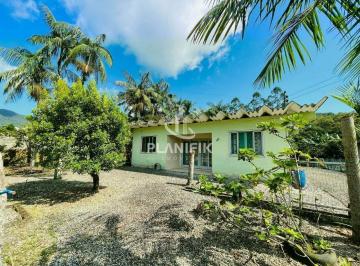 Rural · 90m² · 3 Quartos · 1 Vaga · LINDA CASA DE SÍTIO PARA VOCÊ DESCANSAR E APROVEITAR COM SUA FAMÍLIA EM GUABIRUBA