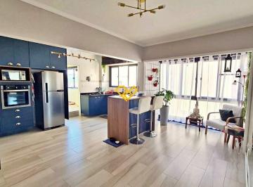 Sala e cozinha · Apartamento 2 Quartos a Venda em Santos - SP